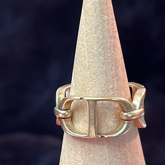 Dior costume Jewelry Ring in Goldtone S (6) - Picture 12 of 15